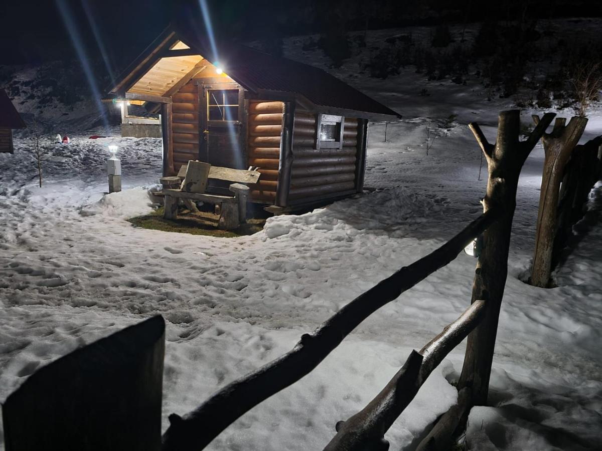 Camp &Apartmens Scepanovic โมจโคแวก ภายนอก รูปภาพ