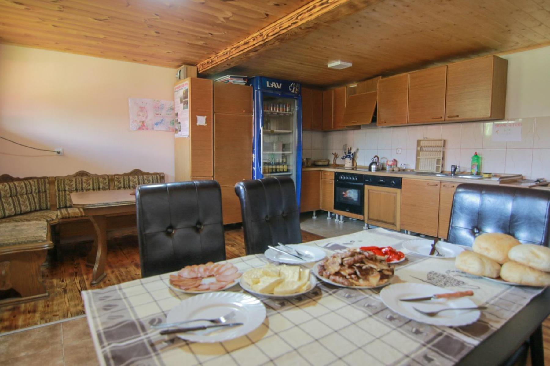 Camp &Apartmens Scepanovic โมจโคแวก ภายนอก รูปภาพ